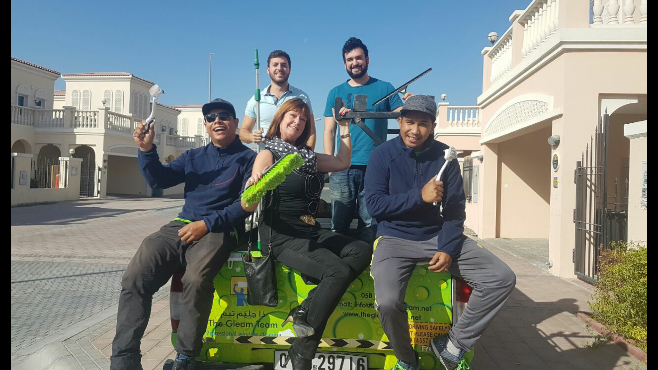 Suzanne and her Gleam Team !